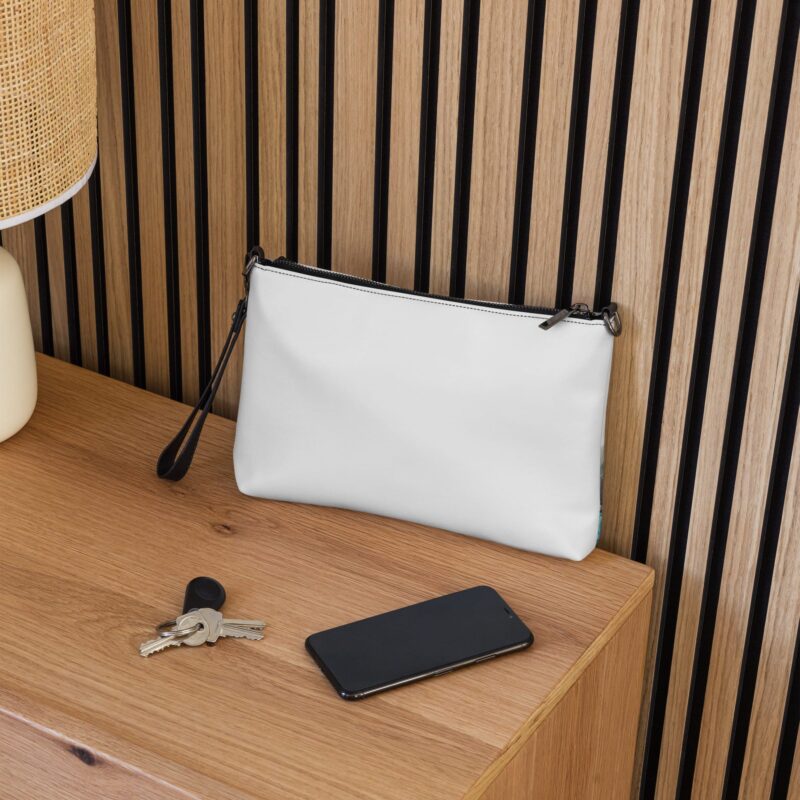 Stylish Crossbody Bag for Women | Premium Faux Leather & Adjustable Straps - Image 4
