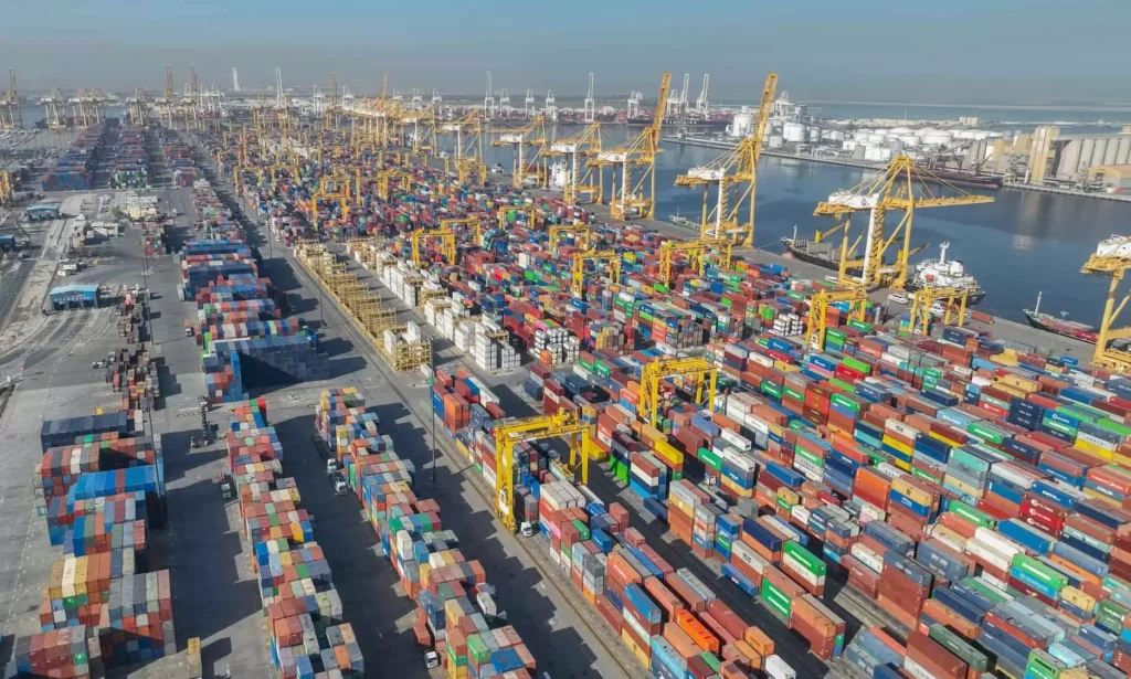 Jebel Ali (Dubaï, Émirats Arabes Unis) 1